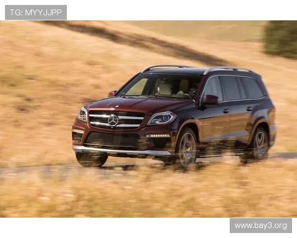 凯发奔驰宝马:豪华赛车游戏中奔驰宝马车型的性能对比与选择建议 凯发奔驰宝马:豪华赛车游戏中奔驰宝马车型的性能对比与选择建议